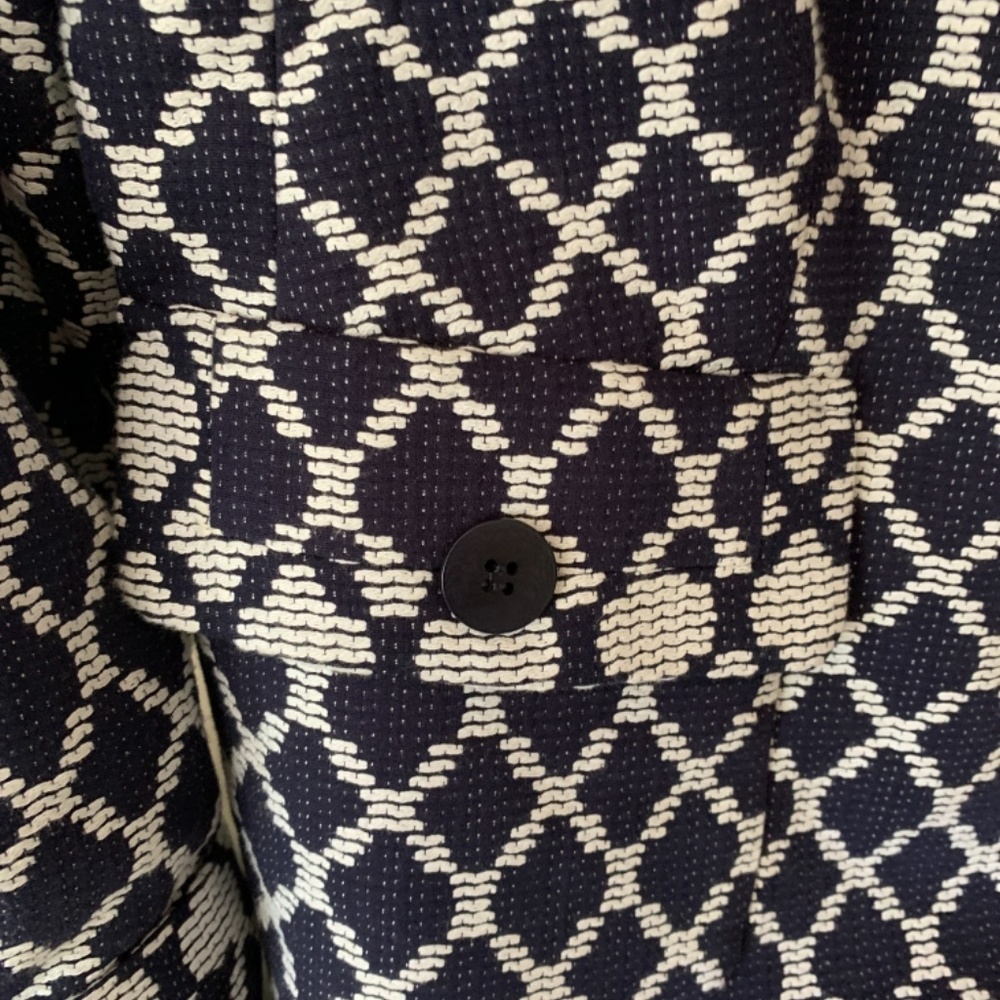 Talbots Reverser Pattern Collar Cuff Pocket Blaze… - image 4